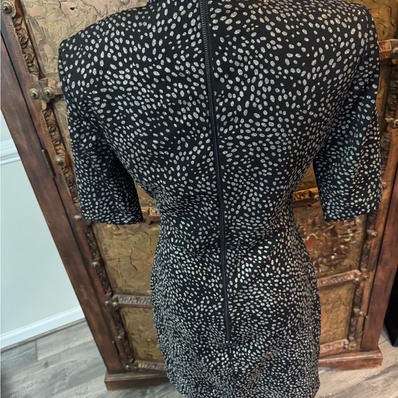 Alice + Olivia Black and silver Dress 10 - Picture 3 of 10